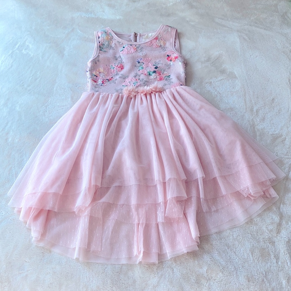 6/7 Girl’s Light Pink/Peach Special Occasion Dress